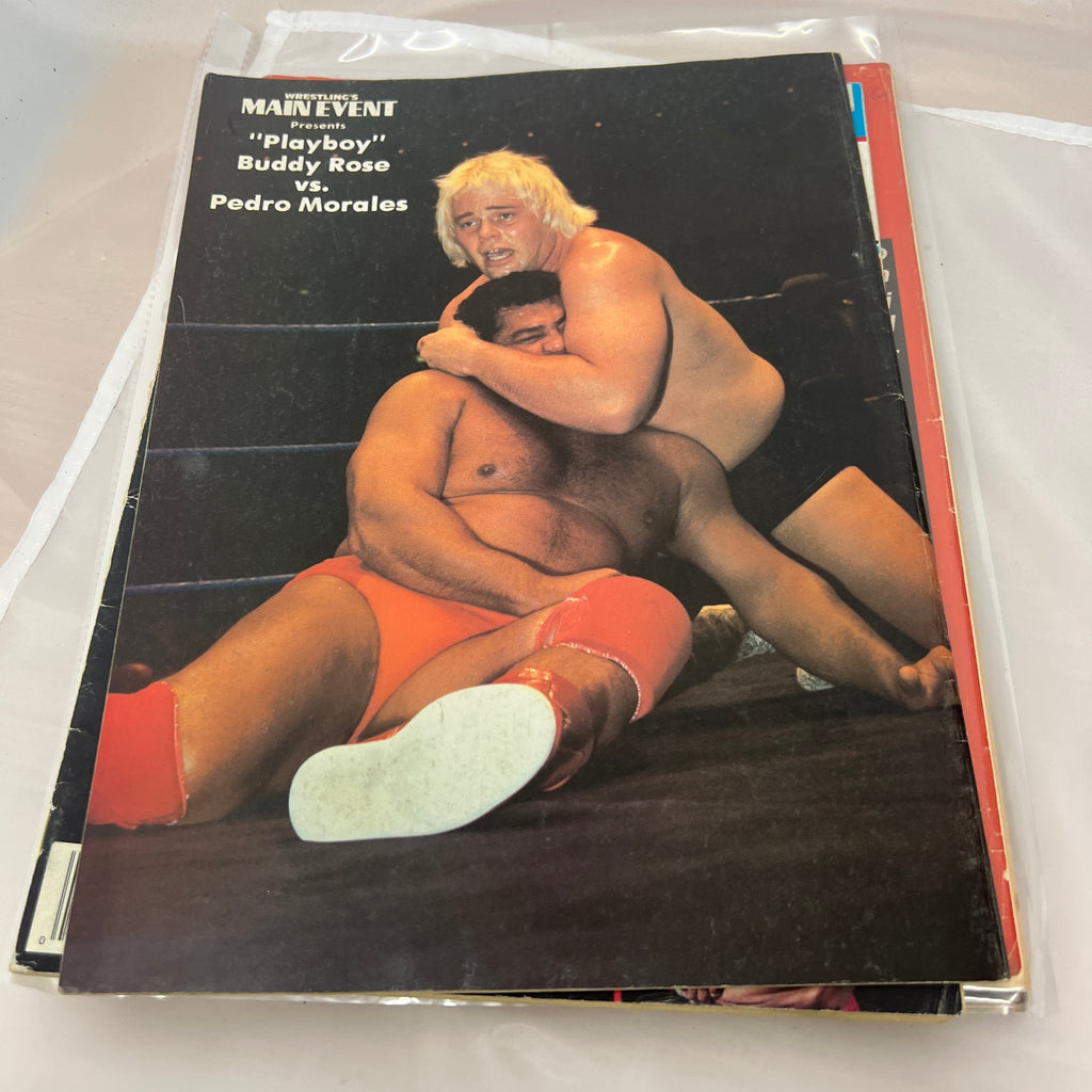 Wrestlings Main Event WWE WWF Magazine Retro Collectable Merchandise