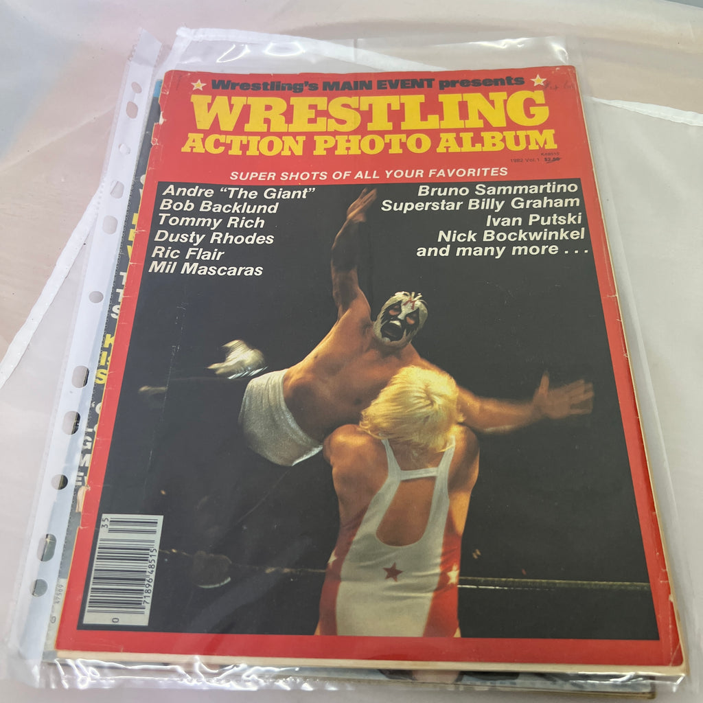 1982 Photo Album WWE WWF Magazine Retro Collectable Merchandise